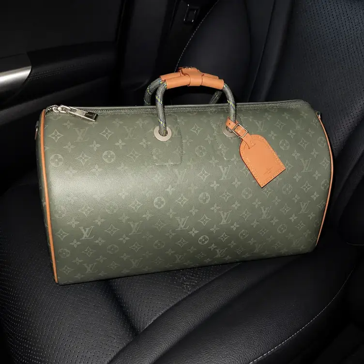 2018 Keepall Bandouliere 50-Monogram Titanium M43886 photo review