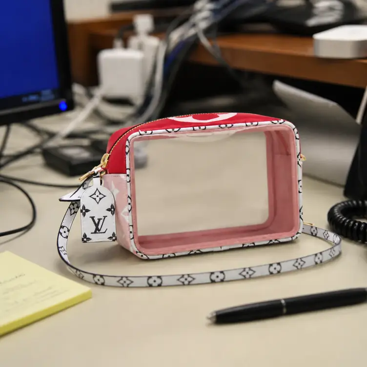 2019 Giant/Mini Monogram canvas Beach Pouch-Red M67601 photo review