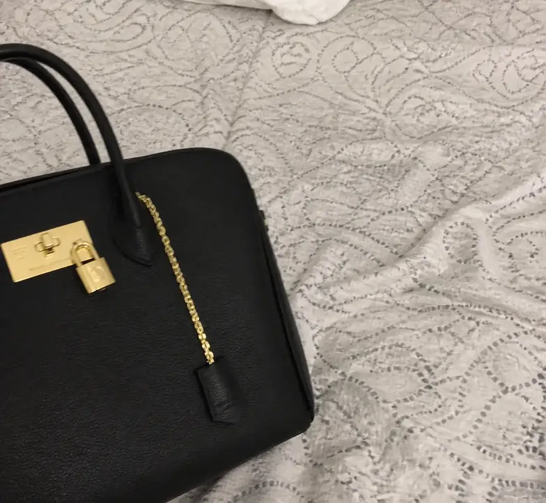 2019 Veau Nuage Milla MM Handbag-Black M54348 photo review