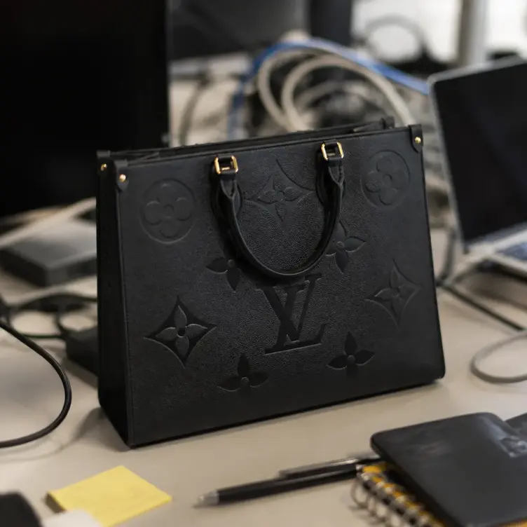 2020 Monogram Empreinte Giant Onthego GM-Black M44925 photo review