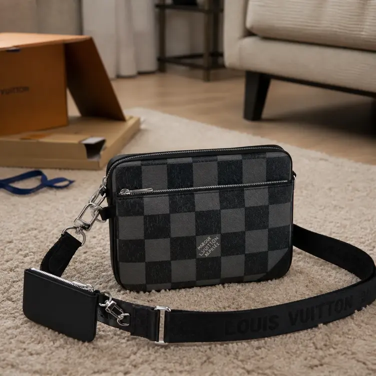 Coussin Hobo MM M12068 photo review