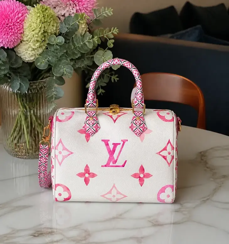 Giant Monogram Speedy Bandouliere 25 M23073 photo review