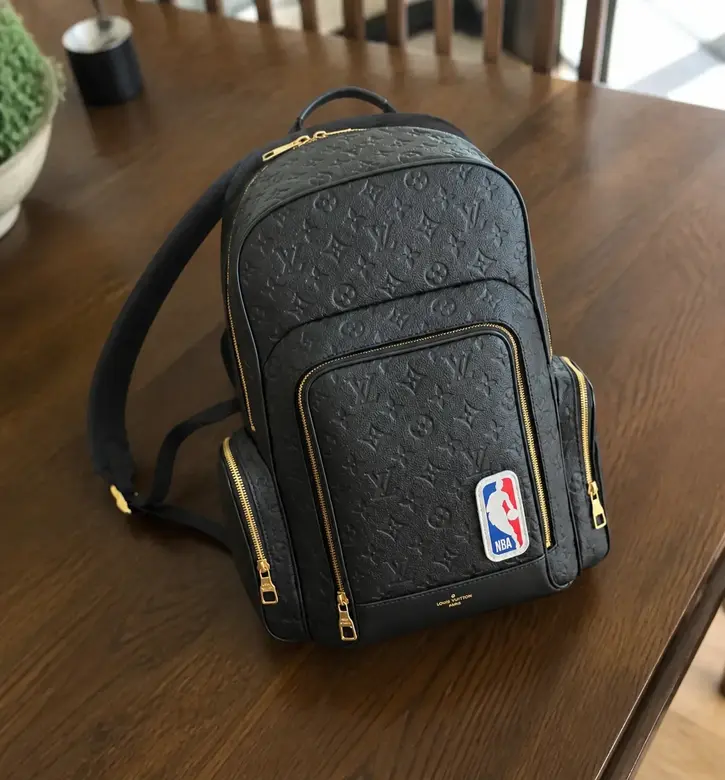 LVXNBA Basketball Backpack M57972 photo review