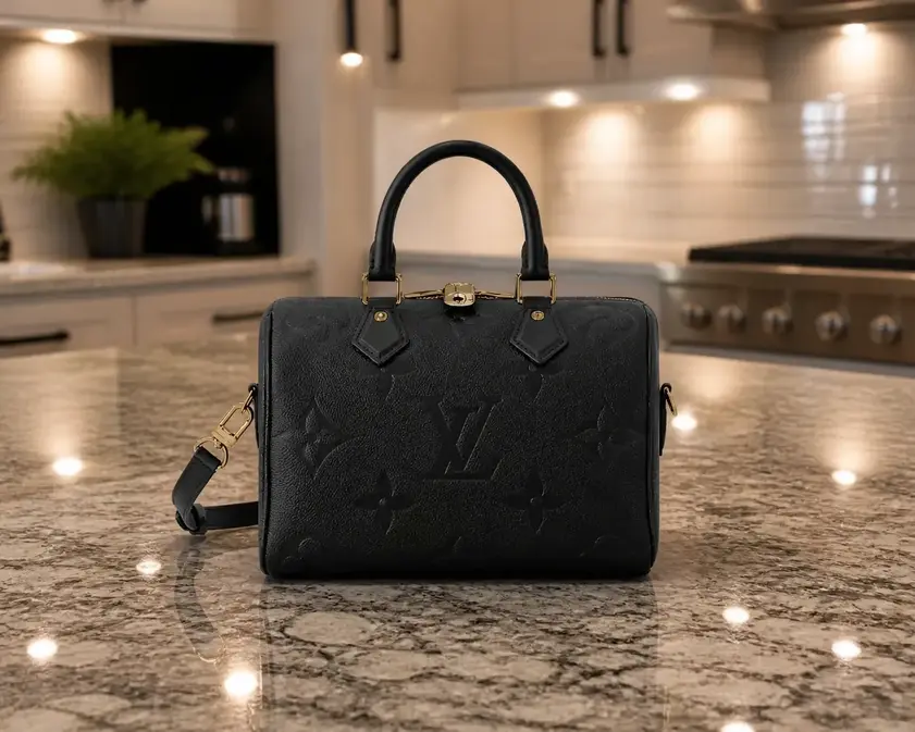 Speedy Bandouliere 25 M58951 photo review