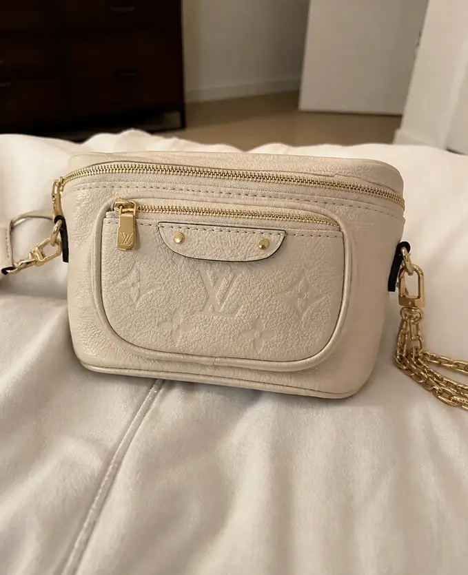 Mini Bumbag M83275 photo review