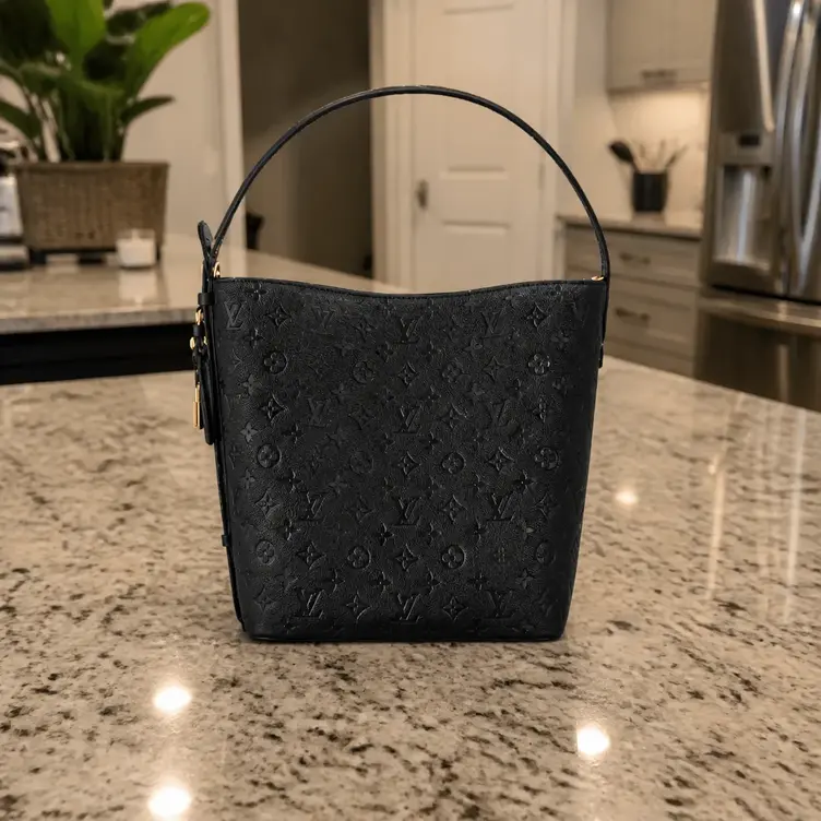 Monogram All In BB M13480 photo review