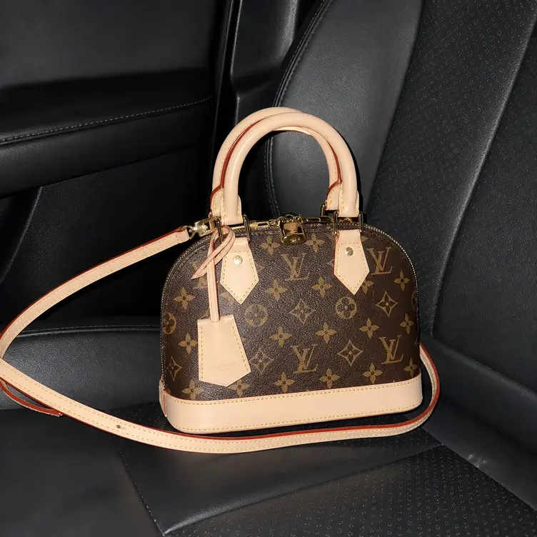 Monogram Canvas ALMA BB M53152 photo review