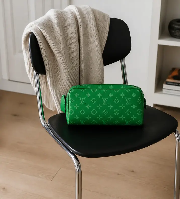 Monogram Canvas Taigarama Dopp Kit Green M31013-Green photo review