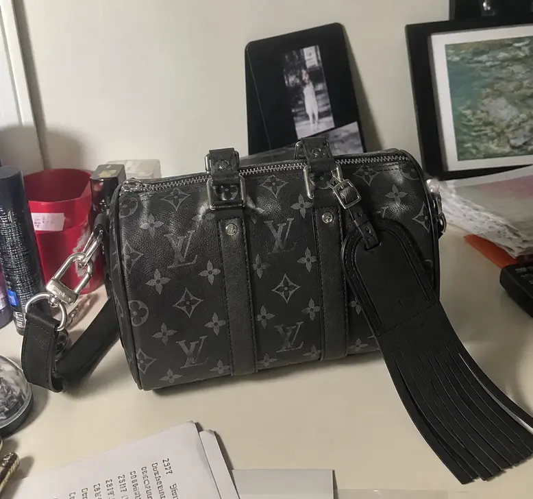 Monogram Christopher Keepall Bandouliere 25 M11595 photo review