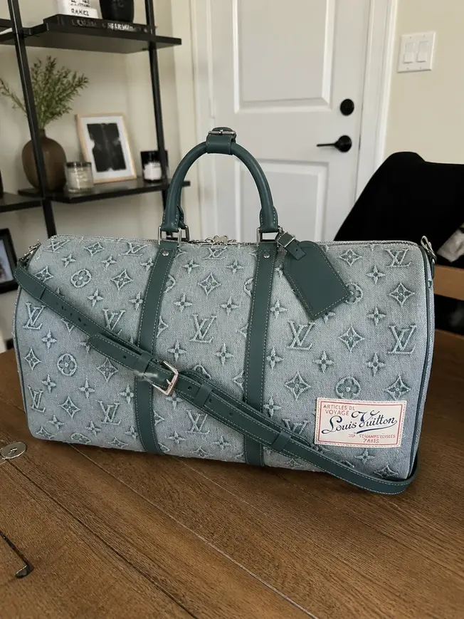 Washed Denim Keepall Bandouliere 50 Handbag M22532 photo review