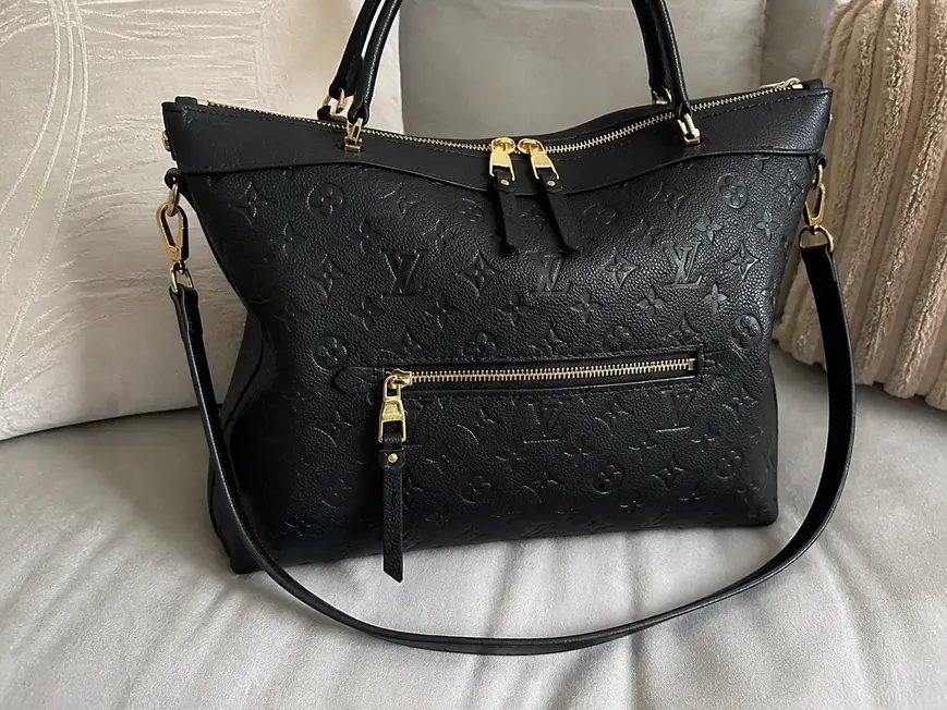 Monogram Empreinte Bastille MM-Black M41164 photo review