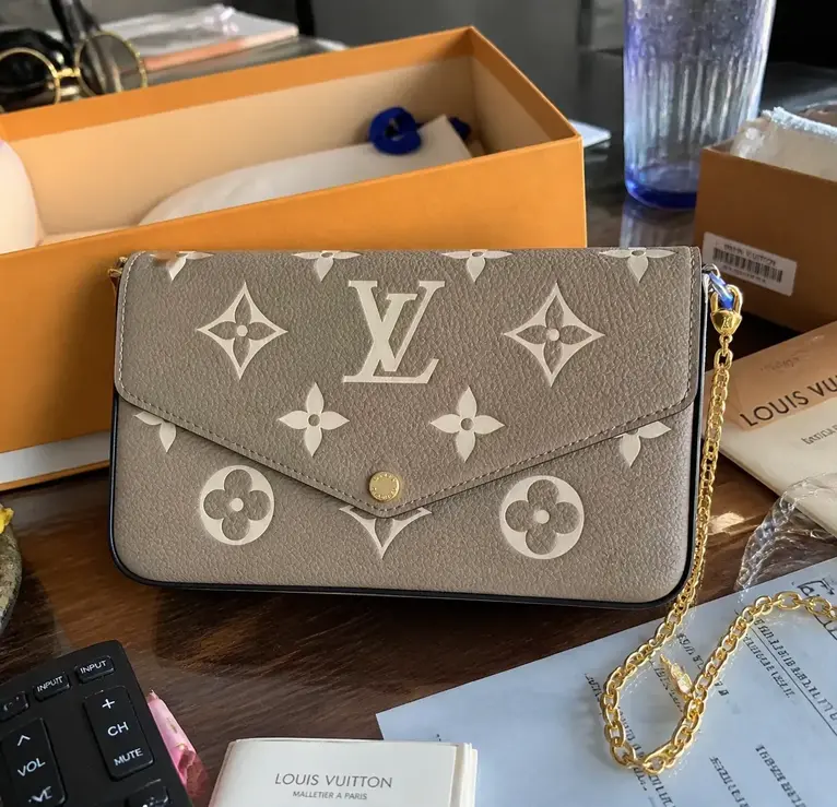 Monogram Empreinte Felicie Pochette M69977 photo review