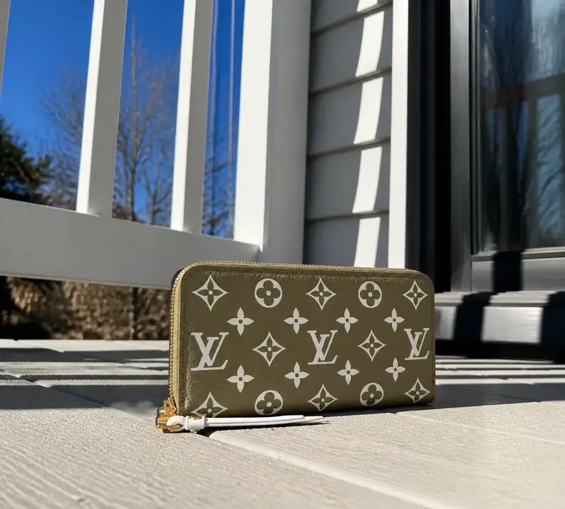 Monogram Empreinte Zippy Wallet M81280 photo review
