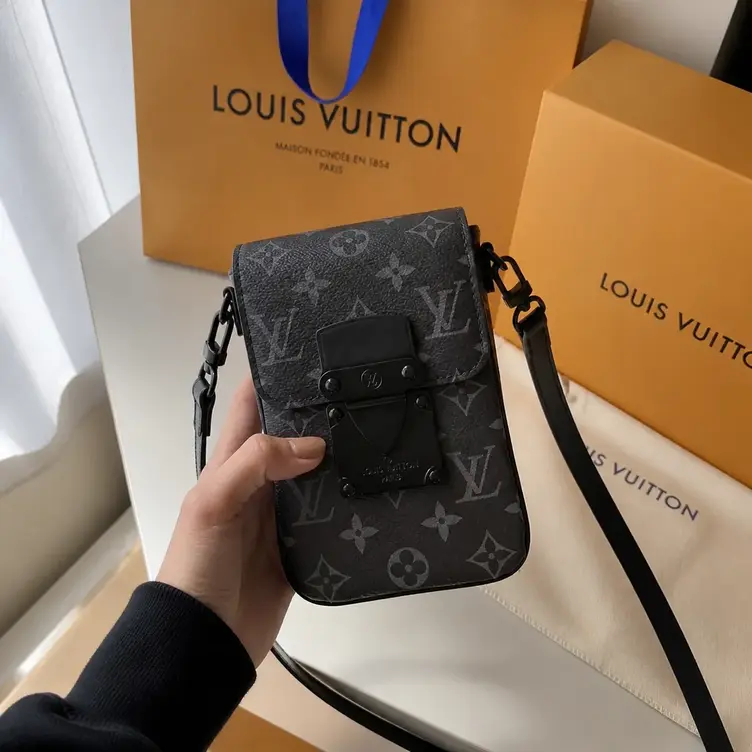 Monogram Macassar S-Lock Vertical Wearable Wallet-Black M81522-Black photo review