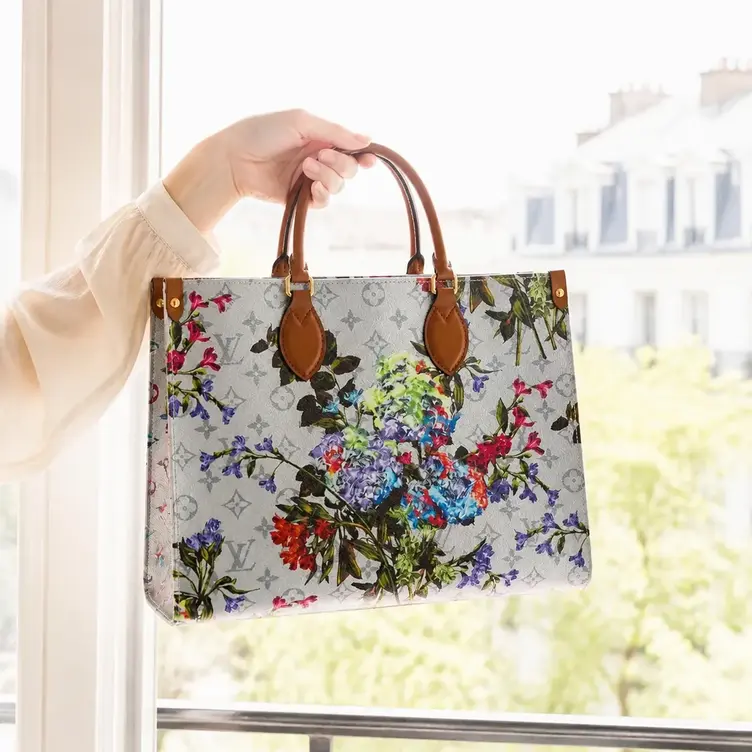 Monogram Motif OnTheGo MM Tote Bag M21233 photo review