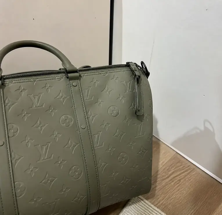 Monogram Seal Keepall Bandouliere 50 M57963 photo review