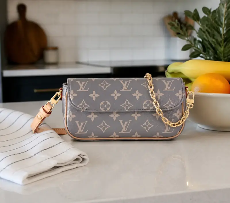 Monogram Wallet on Chain Ivy M12778 photo review