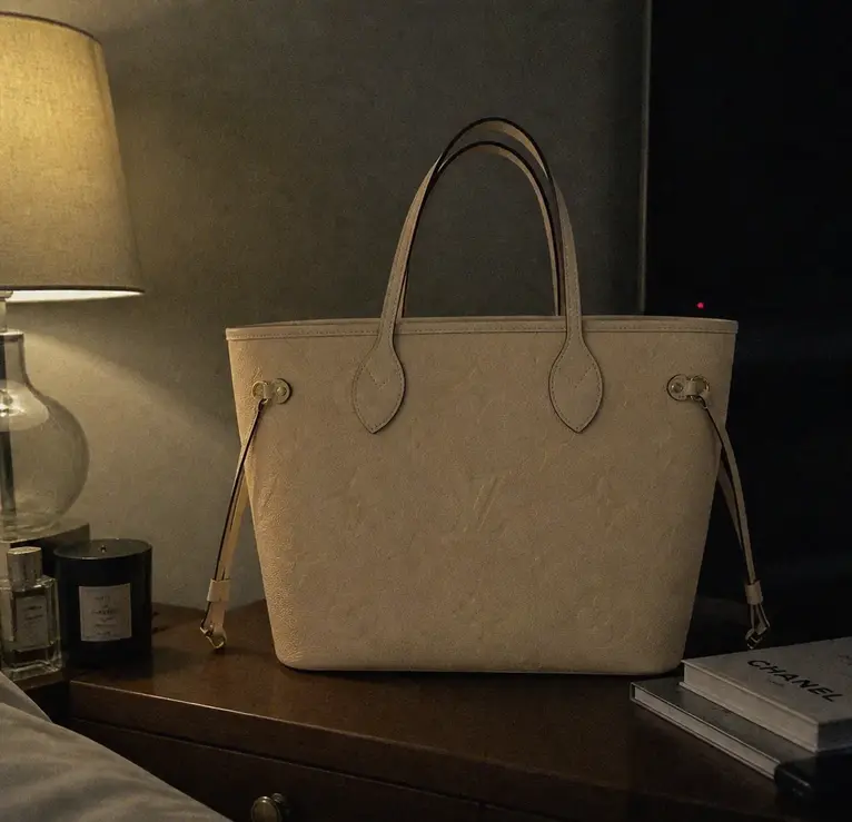 Neverfull MM M46676 photo review