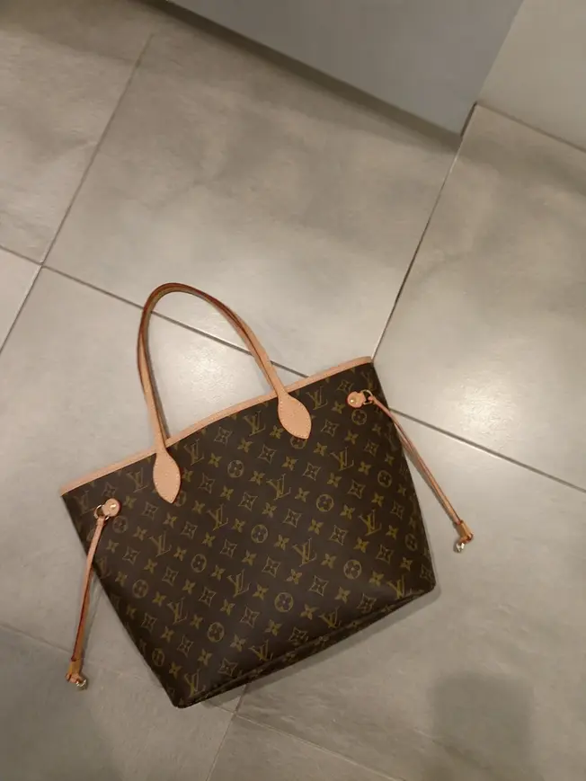 Neverfull MM M46975 photo review