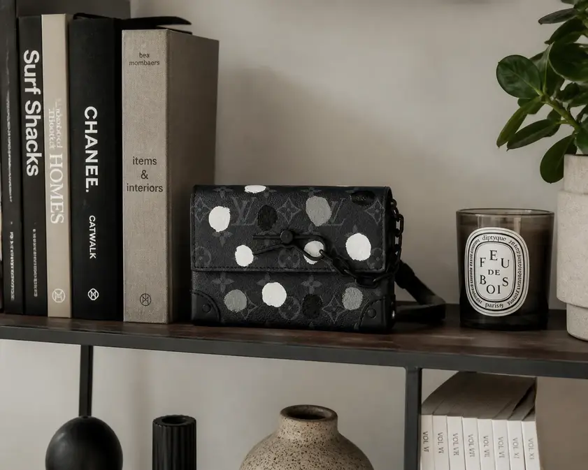 x Yayoi Kusama LV X YK STEAMER WEARABLE WALLET M81935 photo review