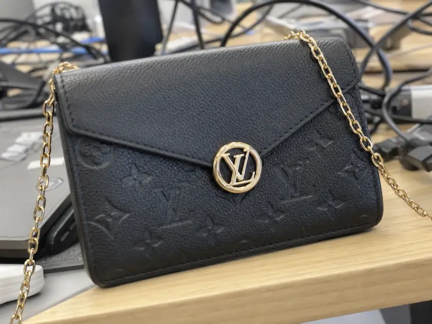 Wallet On Chain Rosy M13569 photo review