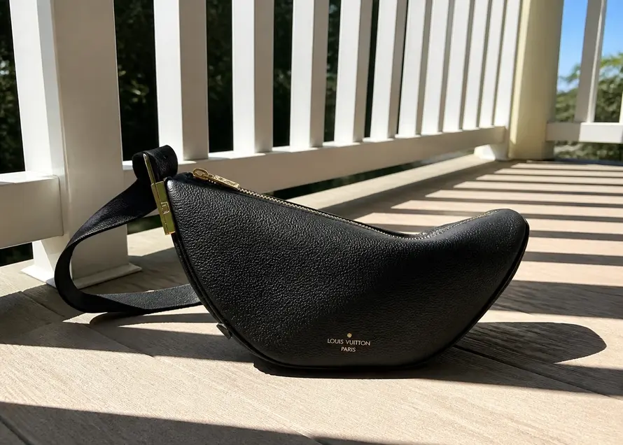 Low Key Bumbag M11429 photo review