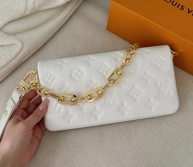 Pochette Coussin M11331 photo review