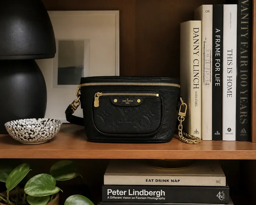 Mini Bumbag M46917 photo review