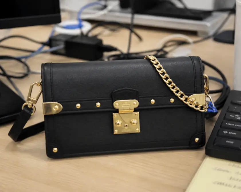 Trunk Chain Wallet M11215 photo review
