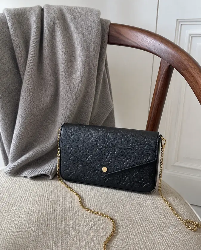 Felicie Pochette M83589 photo review