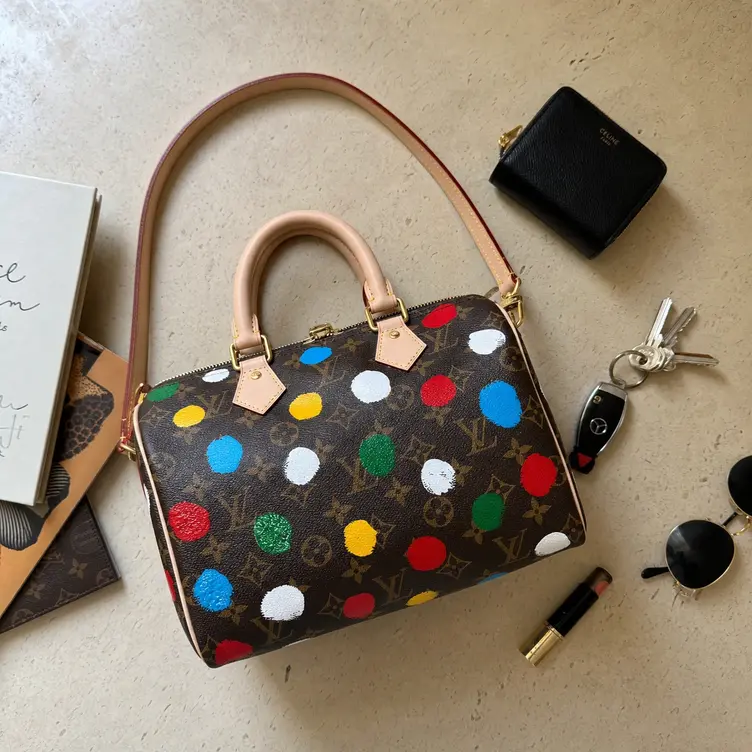 x Yayoi Kusama LV X YK SPEEDY BANDOULIeRE 25 M46433 photo review