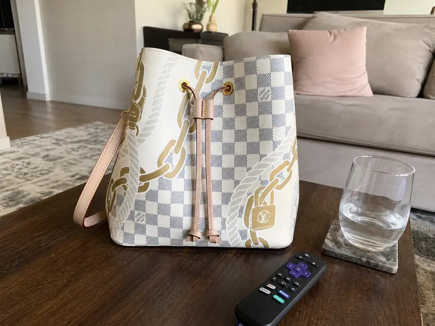 Damier Azur NeoNoe MM Bucket Bag N40474 photo review