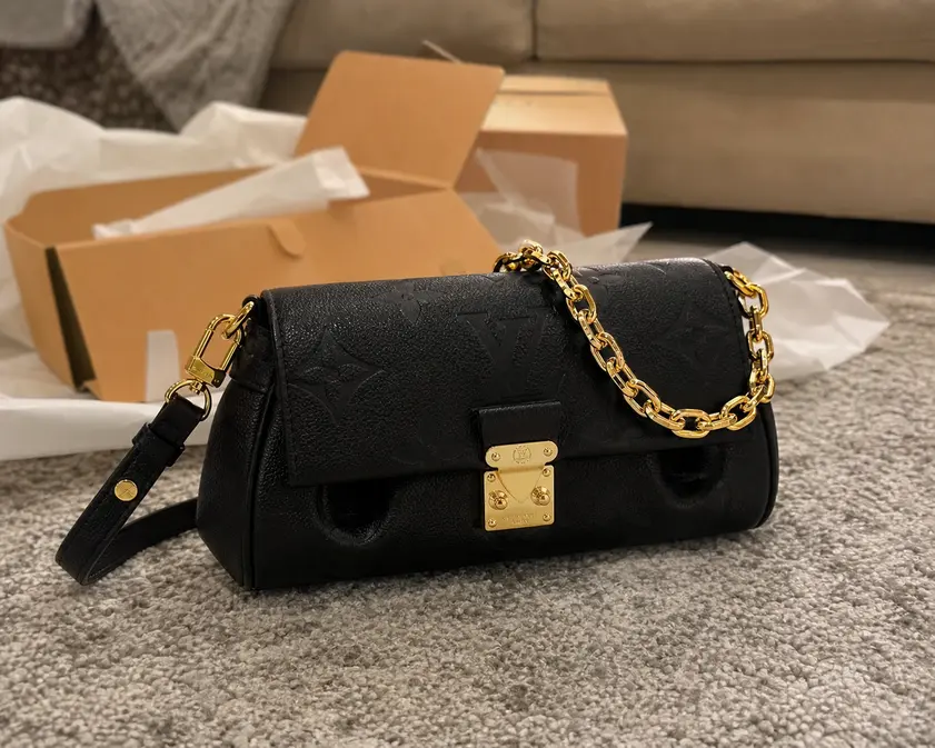 Monogram Favorite Bag M45813 photo review