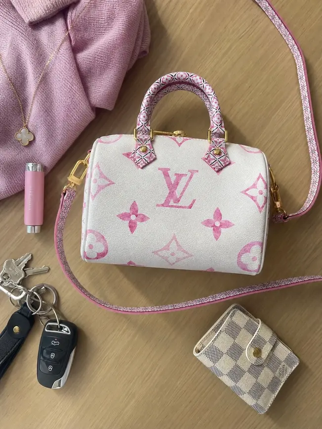 Giant Monogram Speedy Bandouliere 25 M23073 photo review