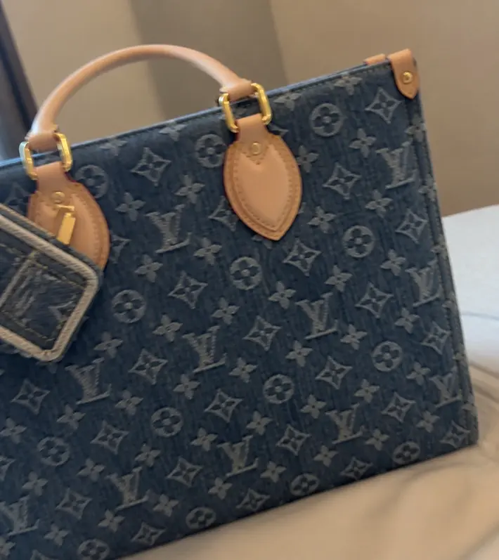 Monogram Denim OntheGo MM Handbag M46871 photo review