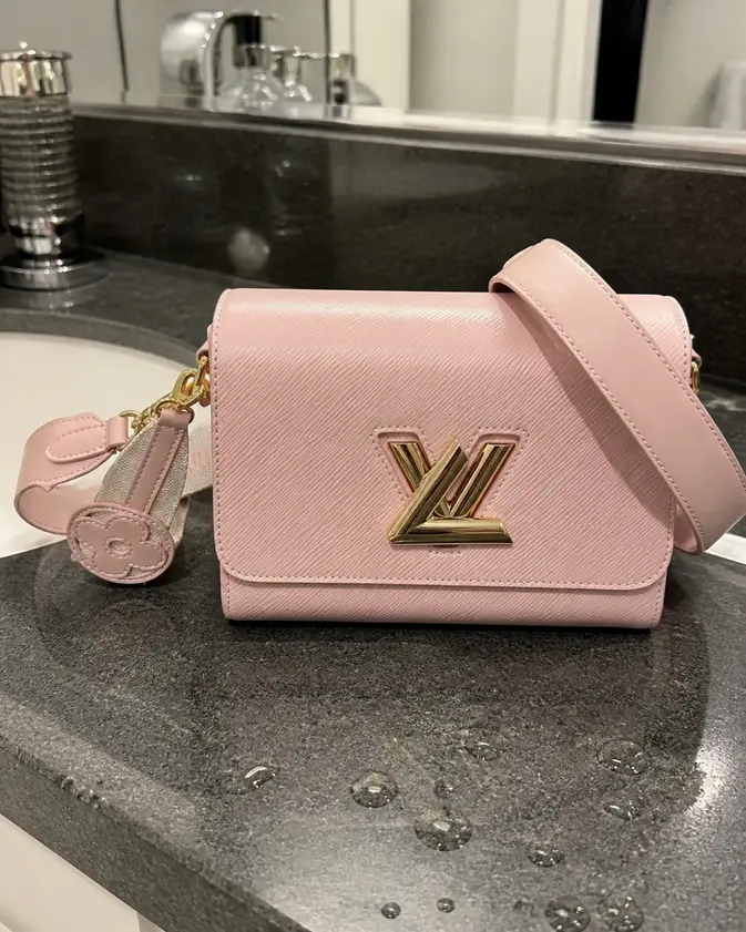 Twist EPI Traveler handbag PM-Pink M24758-pink photo review