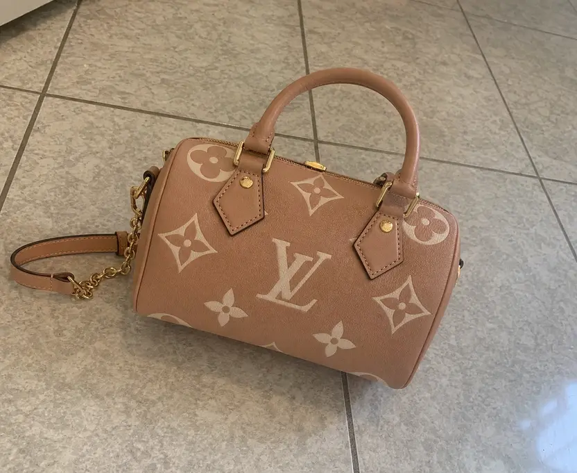 Monogram Canvas Speedy Bandouliere 20 Bag M12713 photo review