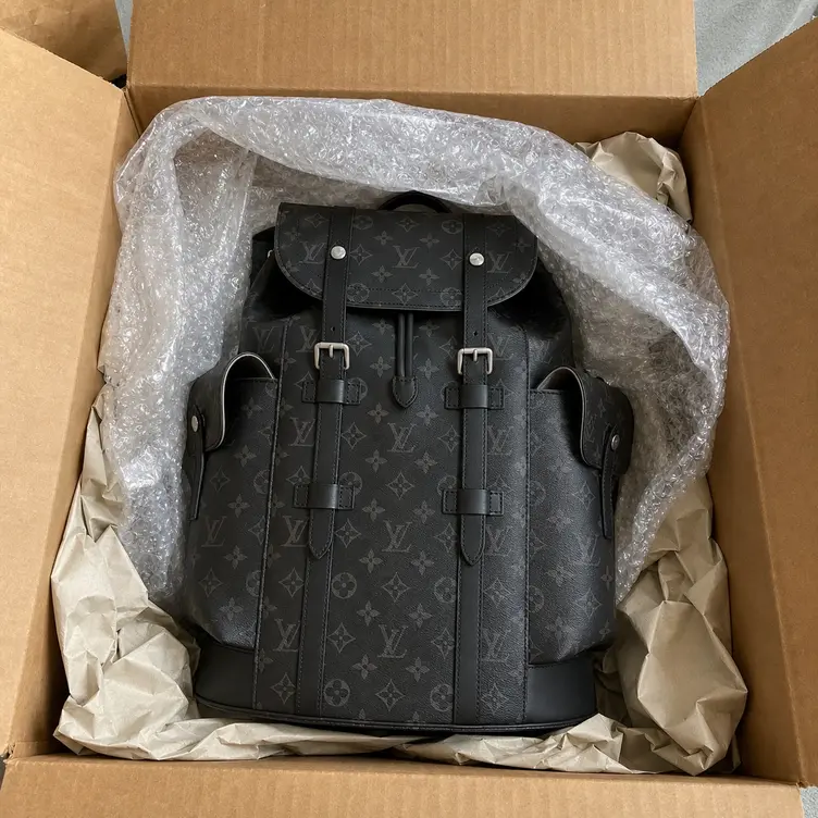 Monogram Christopher MM Backpack M11521 photo review