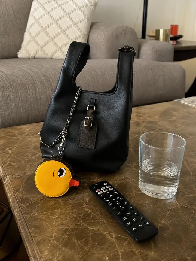 Atlantis BB Handbag-Black M11387-Black photo review