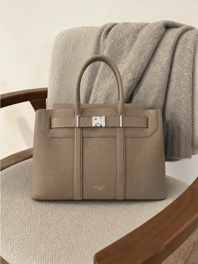 Georges Tote MM M11664 photo review