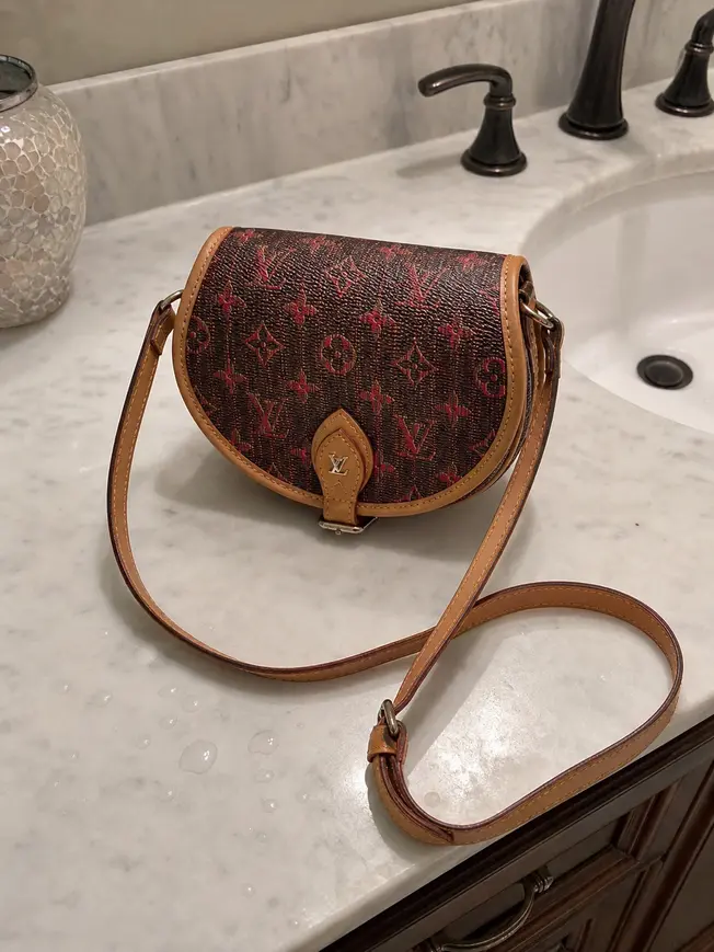 2019 Monogram LV Pop Tambourin-Red M55460 photo review