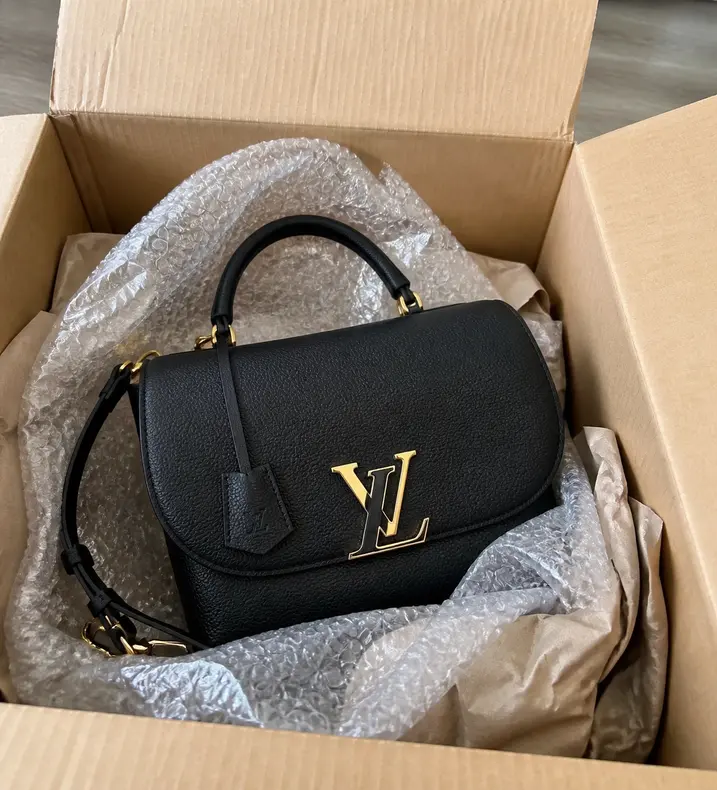 2019 Volta-Black M53771 photo review