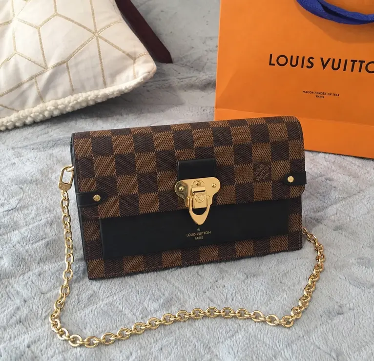 2019 Vavin Chain Wallet-Noir N60221 photo review