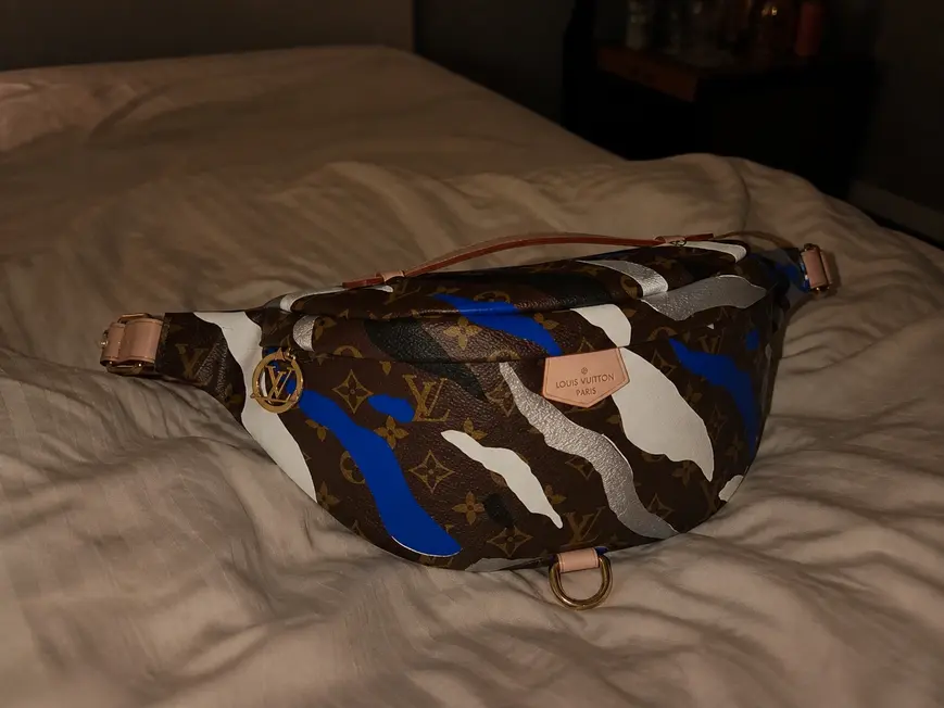 2020 LVXLOL BUMBAG M45106 photo review