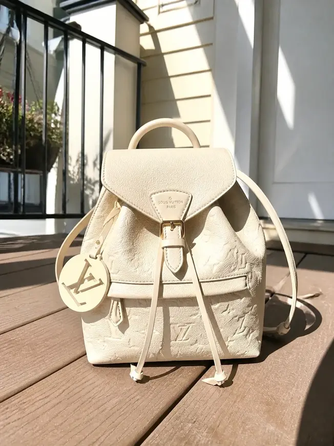 2020 Monogram Empreinte Montsouris Backpack-Cream M45397 photo review