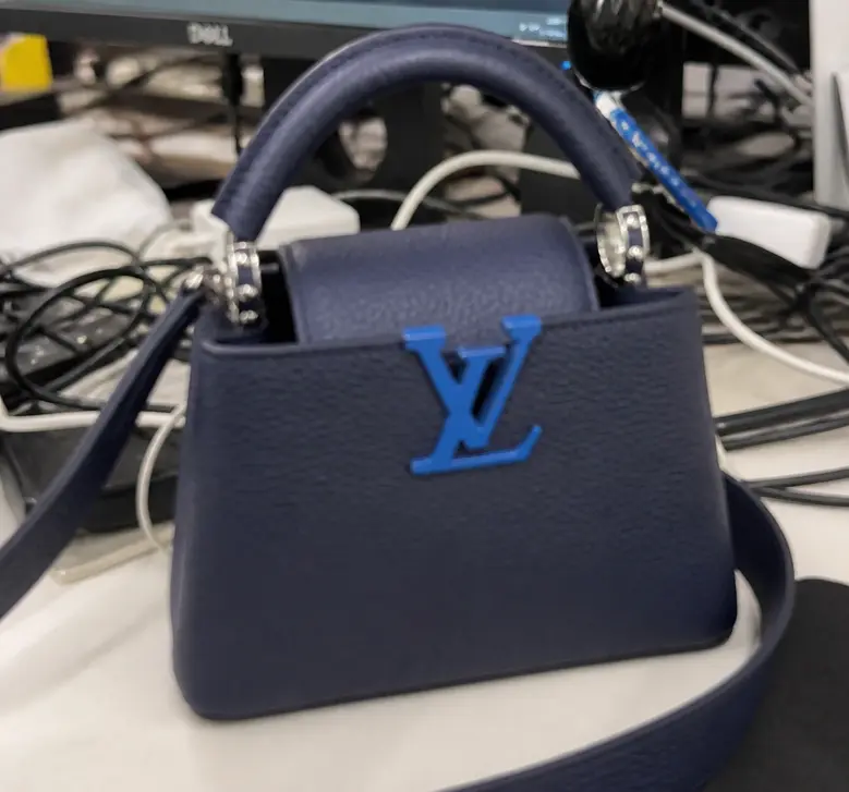Taurillon Capucines Mini-Atlantic Dark Blue M56770 photo review