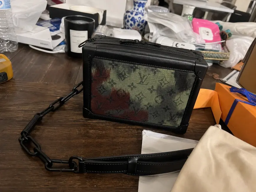 Monogram Motif SOFT TRUNK M56428 photo review