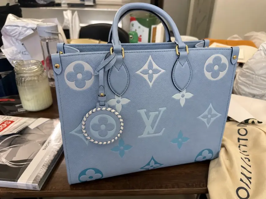 Monogram Empreinte By The Pool Collection OnTheGo MM-Blue M45718 photo review