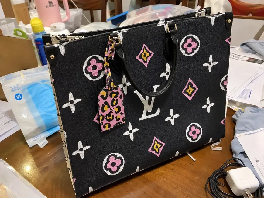 Monogram Coated OnTheGo GM Tote Bag M45815 photo review