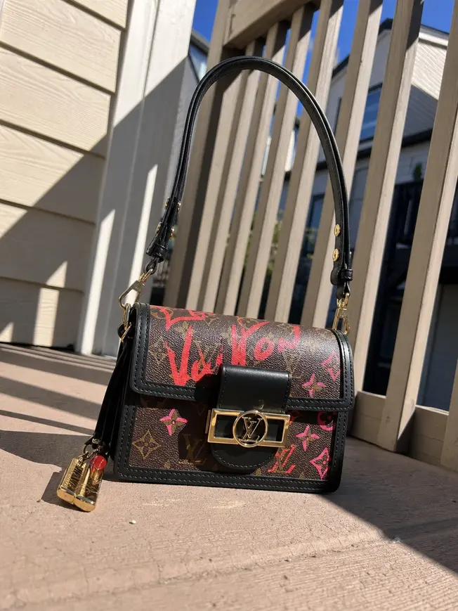 Monogram LIMITED EDITION-MINI DAUPHINE M45889 photo review